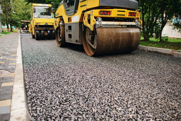 Best Driveway Paving Near Me  in Bloomingdale, IL
